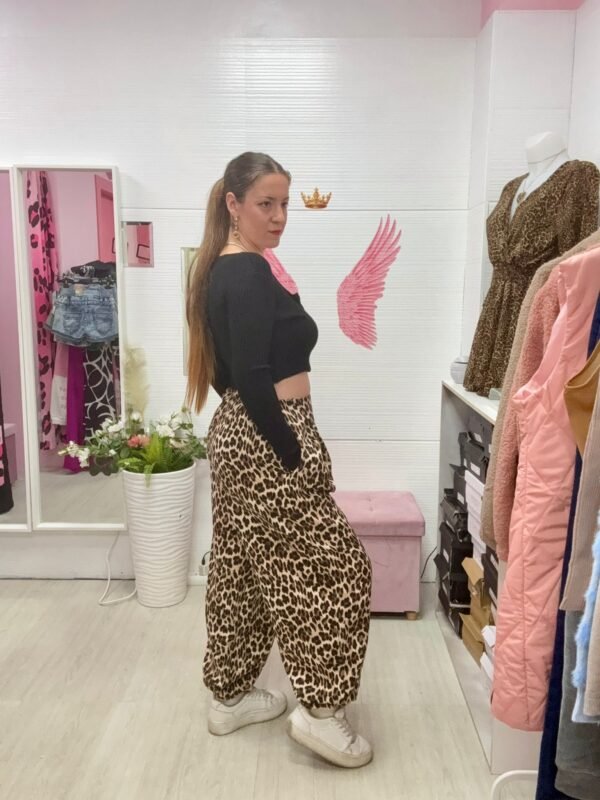 WhatsApp Image 2025-10-15 at 20.29.16 (5)