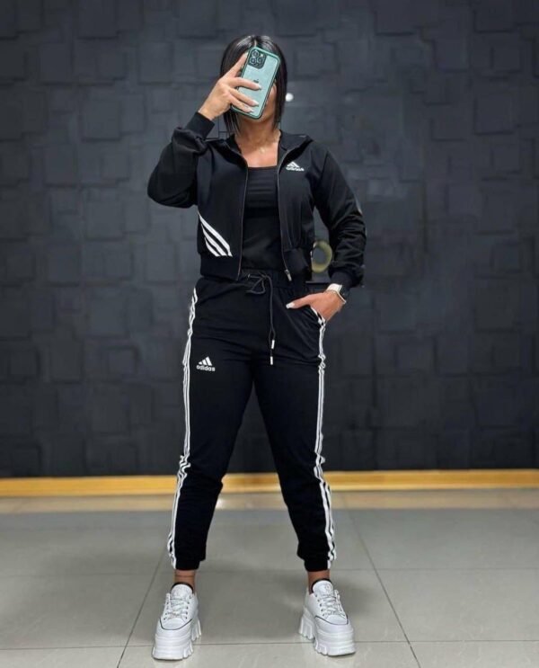 8e9e023e-81e6-459d-9c9e-e09551085a63